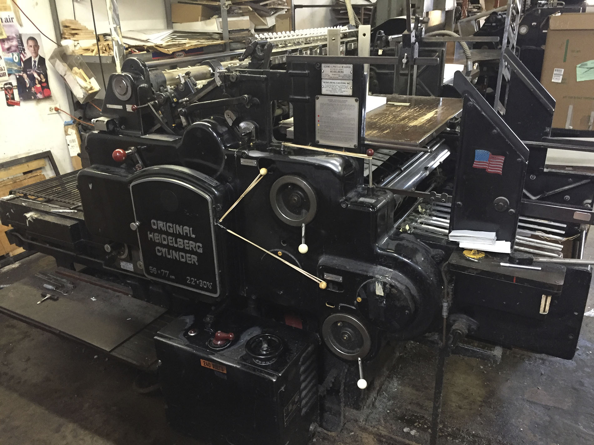 Photo of a Heidelberg cylinder press.